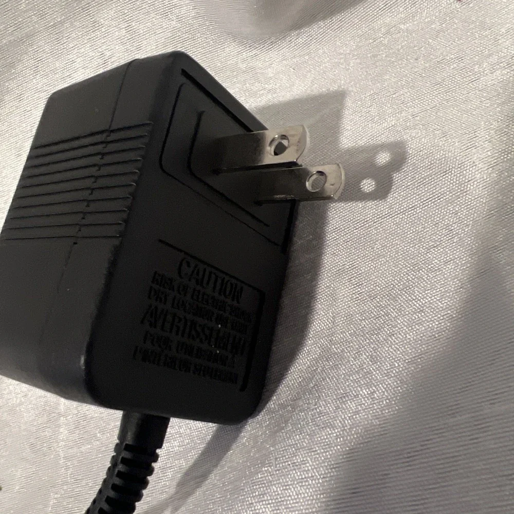 Waring Pro AC/DC Adapter Model YL-35-090080D 9V DC 80mA Series 1103‎